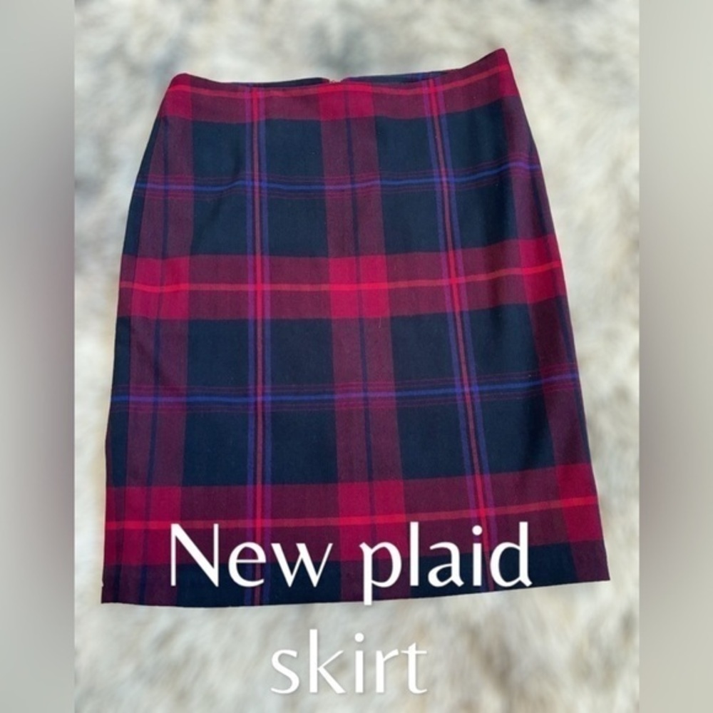 New plaid skirt by Tommy Hilfiger size 4